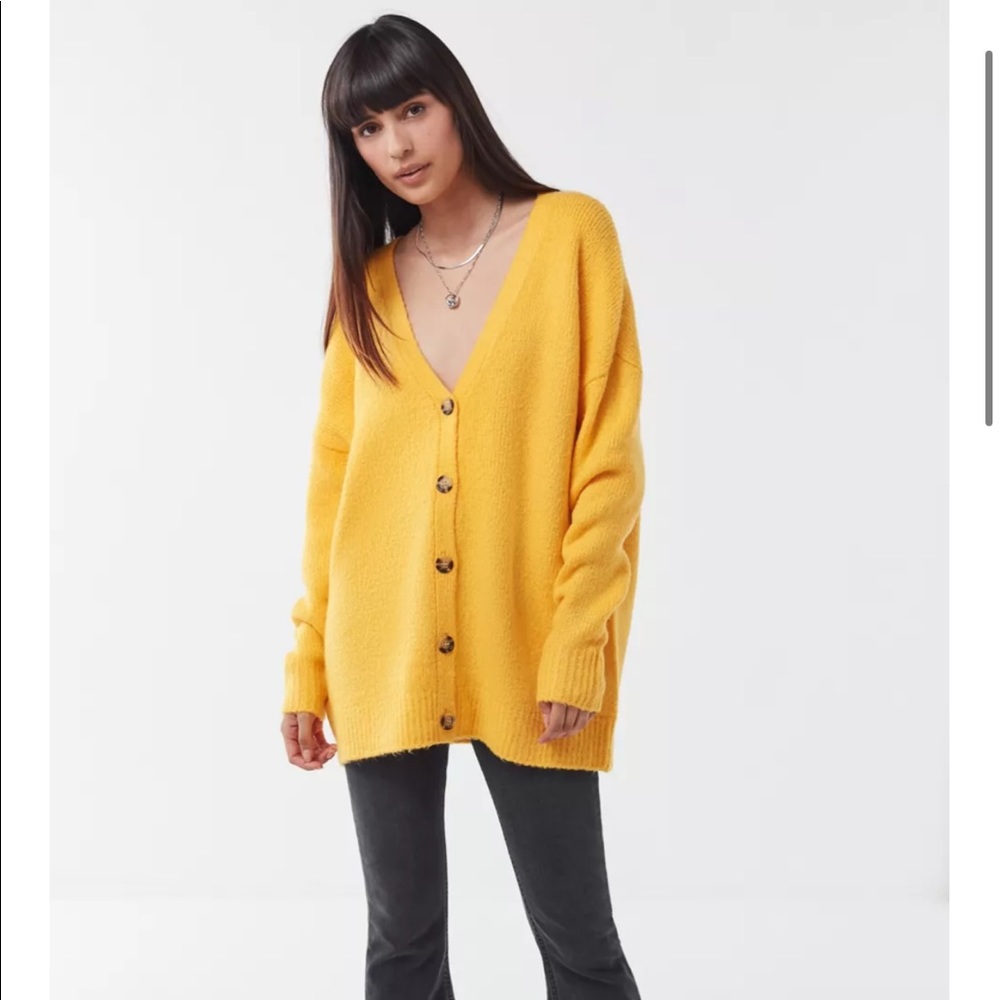 Urban outfitters Jordan oversized plush cardigan XS